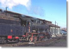 17640_55011_shunting_at_usak_8_march_77.jpg